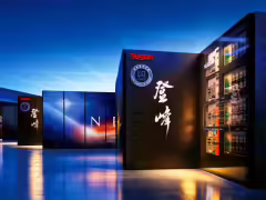 我国首个:中科曙光官宣全国产 10 万卡 AI 超集群“曙光 8000(登峰)”落成