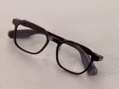 雷鸟 iO AI 眼镜体验:全天智记是亮点,堪比随身助理