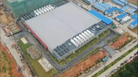 AI订单涌入,万国数据上调全年业绩指引,今年投100亿元扩建数据中心|看财报